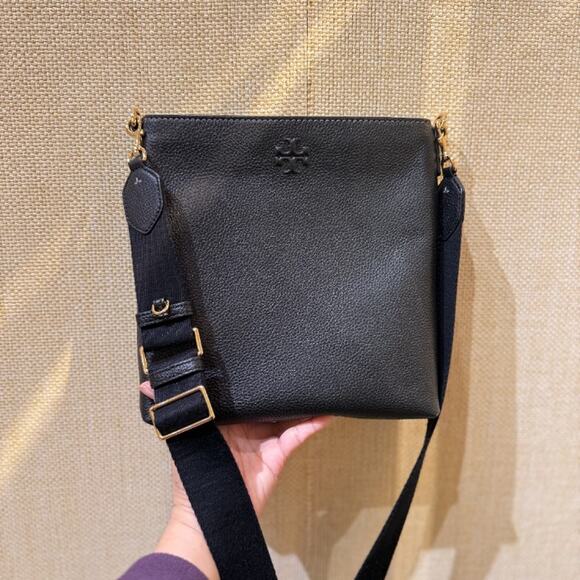 Tory Burch 150630 Thea Swingpack Leather Crossbody In Black NWT